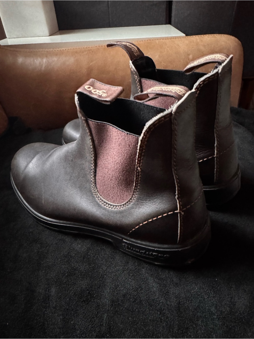 Blundstone Men's Brown leather Chelsea Work Boot 500 series - Picture 4 of 16
